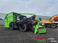 Tracteur JCB Fastrac 4220 + Cheetah 30 Houtversnipperaar / Houthakselaar + Nokka HK4872P houtkraan Snipper combi / Chipper Combi