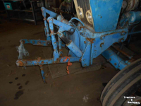 Relevage avant & Prise de force avant Ford 5600