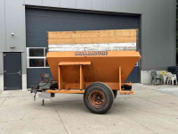 Autres matériel de fertilisation et accessoires  Mammouth turf / compoststrooier