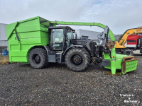 Tracteur JCB Fastrac 4220 met container