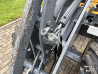 Chargeuse sur pneus Giant V4501 kniklader