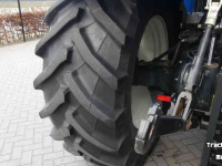 Tracteurs New Holland T6080 4WD