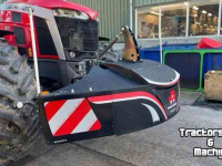 Pare-chocs avant Massey Ferguson Tractorbumper / Frontbumper / Aanrijdbeveiliging