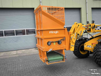 Distributeur de paille pour des logettes Flingk Stroverdeler Flinck SVV 1250 met transportband