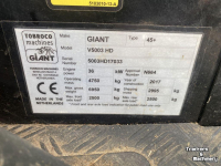 Chargeuse sur pneus Giant Giant V5003HD