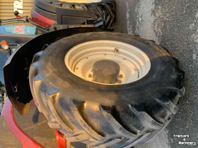 Tracteur Valtra T174 Versu