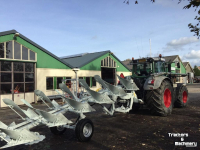 Décompacteur Kramer ERMO KLEIPLOEG 5 + 1 on land in de veur
