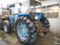 Tracteur Ebro 6125