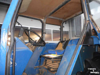 Tracteur Ebro 6125