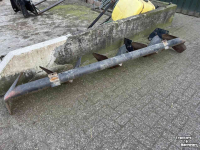 Billonneur  Vloeistof tank met aanaarder