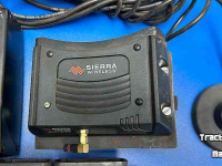 Systèmes et accessoires de GPS Trimble NAV controller II, AG-25, TM-200, AG-815, Pulse Sierra modem wireless