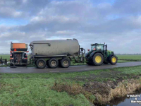 Système leve conteneur à bras Joskin Cargo chassis met tank en Drakkar bak