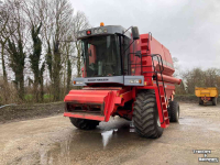 Moissonneuse batteuse Massey Ferguson 38 RS
