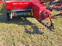 Presses New Holland 276 hayliner balenpers hooipers pers stropers