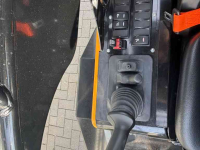 Chargeuse sur pneus Giant G2700HD+
