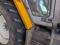 Tracteur Renault 106-54