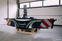 Pare-chocs avant Fendt trekkerbumper + frontgewicht  (tractorbumper / Unterfahrschutz)