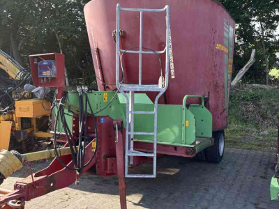 Mélangeuse Strautmann Vertimix 1250