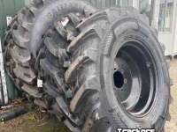 Roues, Pneus, Jantes, Barillets Jumelage Bargam 380/85 R28 + 380/85 R36 Grimac Wielen / Banden