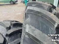 Roues, Pneus, Jantes, Barillets Jumelage Bargam 380/85 R28 + 380/85 R36 Grimac Wielen / Banden