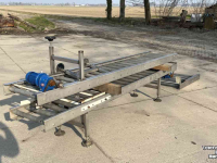 Convoyeur  aangedreven rollenband 300x50cm