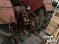Tracteur International 423