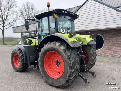 Tracteur Claas Arion 610