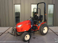 Tracteur pour horticulture Branson 2505H hydrostaat compacttrekker tuinbouwtractor gazonbanden