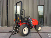 Tracteur pour horticulture Branson 2505H hydrostaat compacttrekker tuinbouwtractor gazonbanden