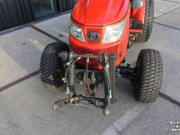 Tracteur pour horticulture Branson 2505H hydrostaat compacttrekker tuinbouwtractor gazonbanden