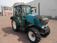 Tracteur pour vignes et vergers Fendt 208 f