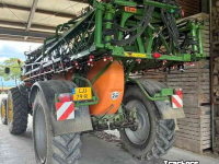 Pulvérisateur Amazone UX 4200 spuit