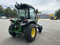 Tracteur pour vignes et vergers John Deere 4066R