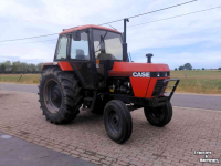 Tracteur Case-IH 1394