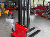 Rétractable EP Equipment Elektrische Stapelaar