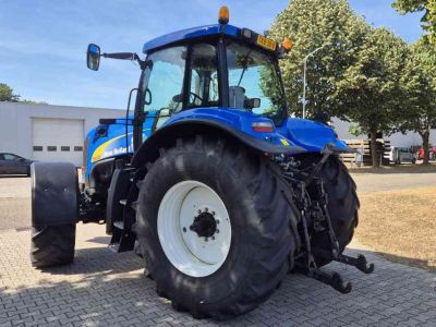 Tracteur New Holland T8020 FP 40 Kmh. Lucht, geveerde vooras