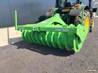 Rouleau packer de silage  300
