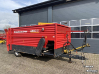 Distributeur de fourrage en bloc Schuitemaker Amigo 40 kuilvoerblokkendoseerwagen