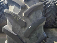Roues, Pneus, Jantes, Barillets Jumelage Trelleborg 580/70R42 TM700