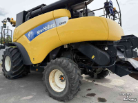 Moissonneuse batteuse New Holland CR 980