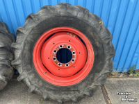 Roues, Pneus, Jantes, Barillets Jumelage Fendt TAURUS 420/70R28 op 8 gaats velgen
