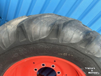 Roues, Pneus, Jantes, Barillets Jumelage Fendt TAURUS 420/70R28 op 8 gaats velgen