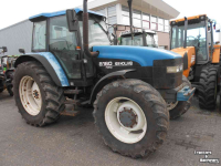 Tracteur New Holland 8160