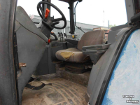 Tracteur New Holland 8160
