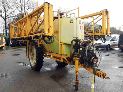 Pulvérisateur Dubex Vector 33 m. 3200 l. veldspuiten