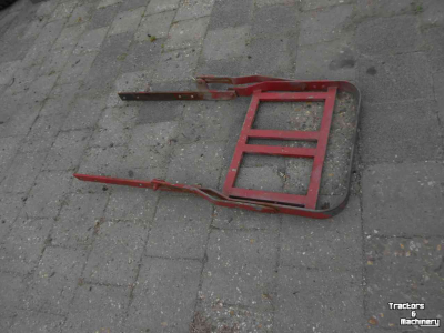 Pièces d‘occasion pour tracteurs  frontrekje