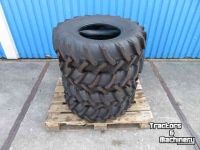 Roues, Pneus, Jantes, Barillets Jumelage  10.0/75R15.3 Banden met binnenband