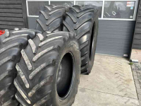 Roues, Pneus, Jantes, Barillets Jumelage Michelin 650/65R38 & 540/65R28