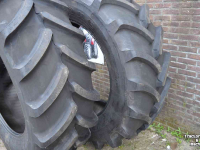 Roues, Pneus, Jantes, Barillets Jumelage Firestone 580/70r42 demontage