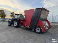 Tracteur Ford incl voermengwagen Trioliet 1200 2017